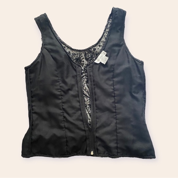 SOLD - Vintage - Embroidered Corset Style Top - Picture 5 of 8